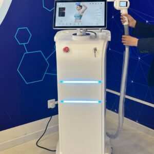 Alpha 8 Aparat epilare difinitiva laser - 4 lungimi de unda, AI integrat